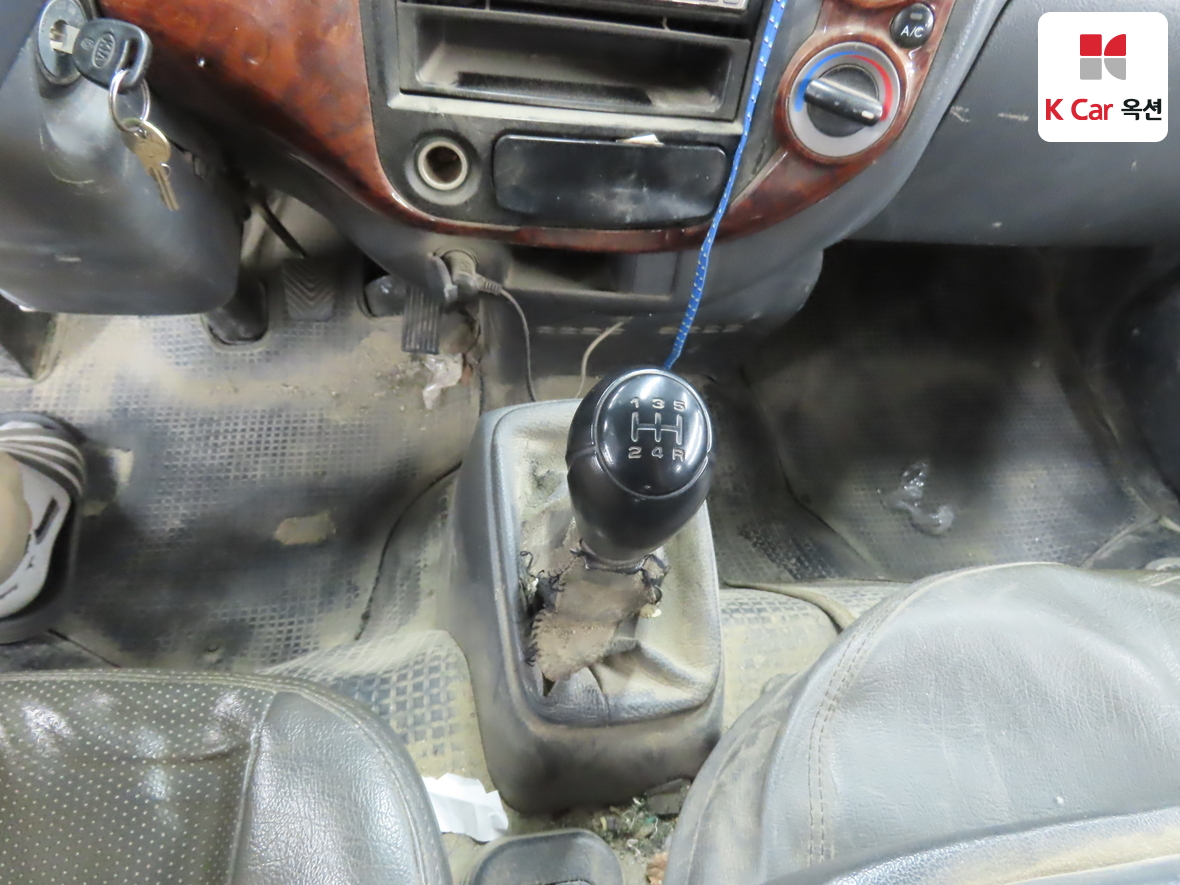 جنرال موتورز كوريا شاحنة 2009 - صورة 17