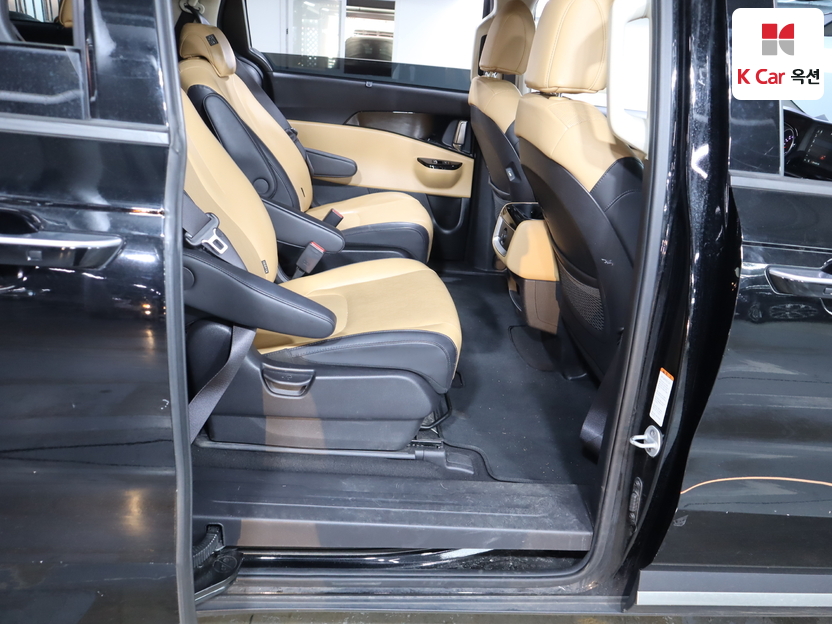 كيا - كارنفال - Image 27