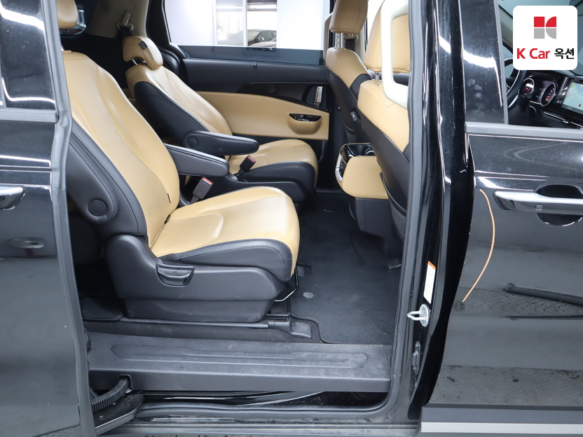 كيا - كارنفال - Image 27