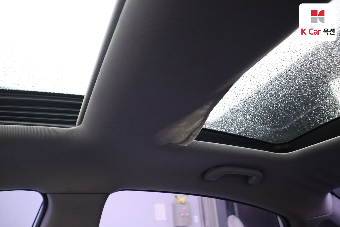 Hyundai Sonata 2011 - Image 23