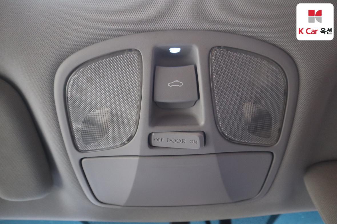Hyundai Sonata 2011 - Image 13