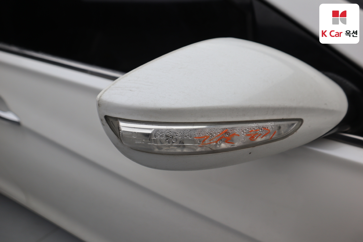 Hyundai Sonata 2011 - Image 40