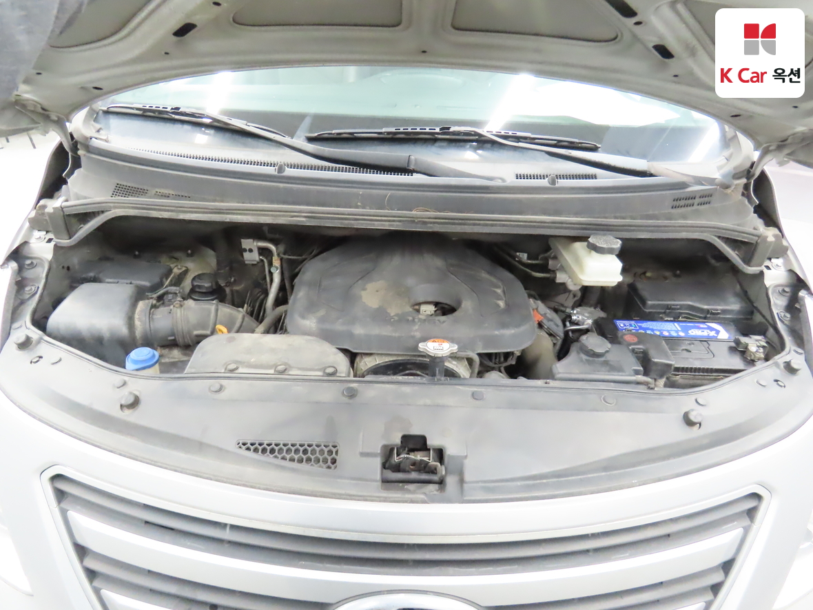 Hyundai Grand Starex 2016 - Image 32