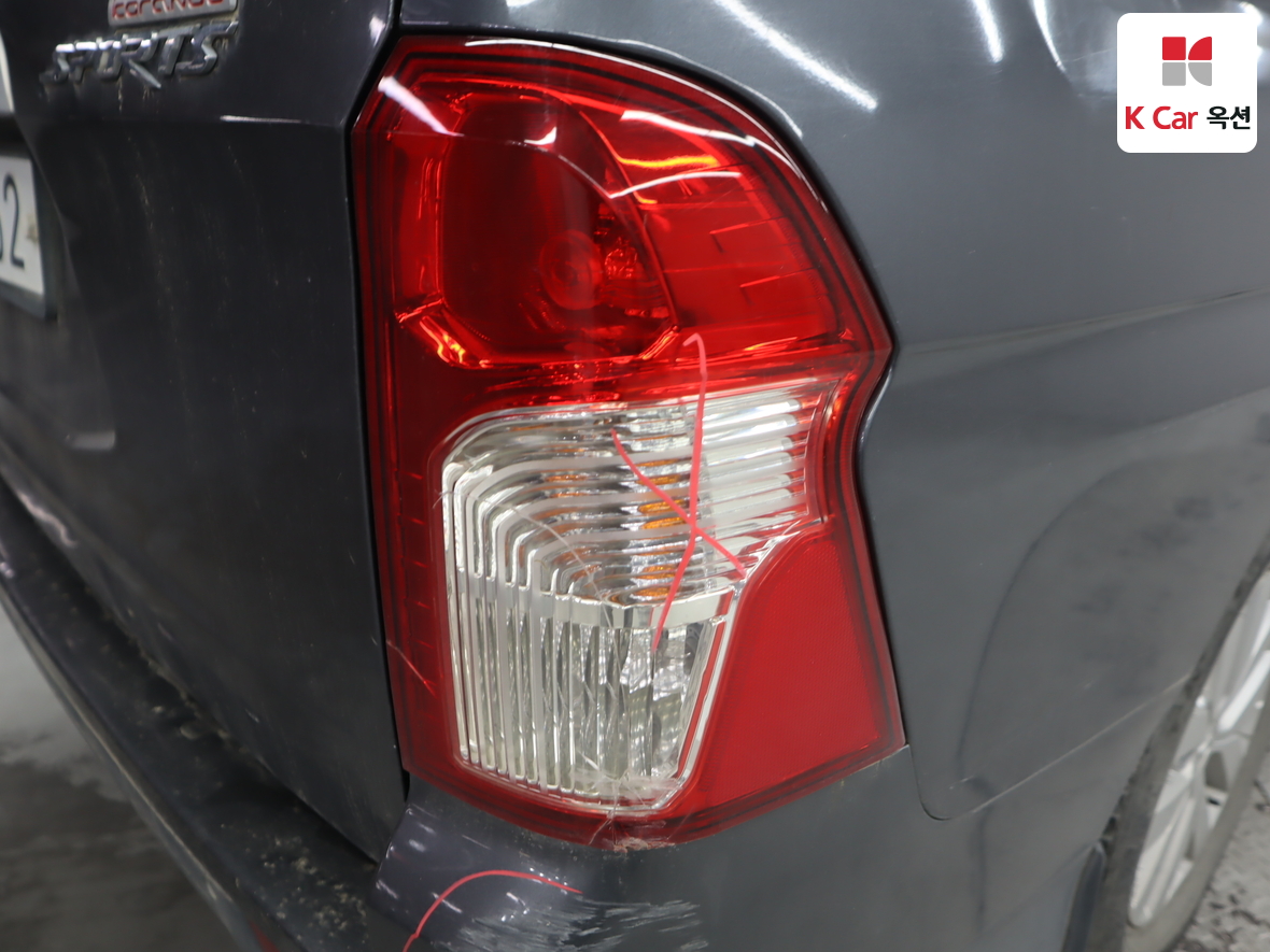 سانج يونج كوراندو سبورت 2013 - صورة 41