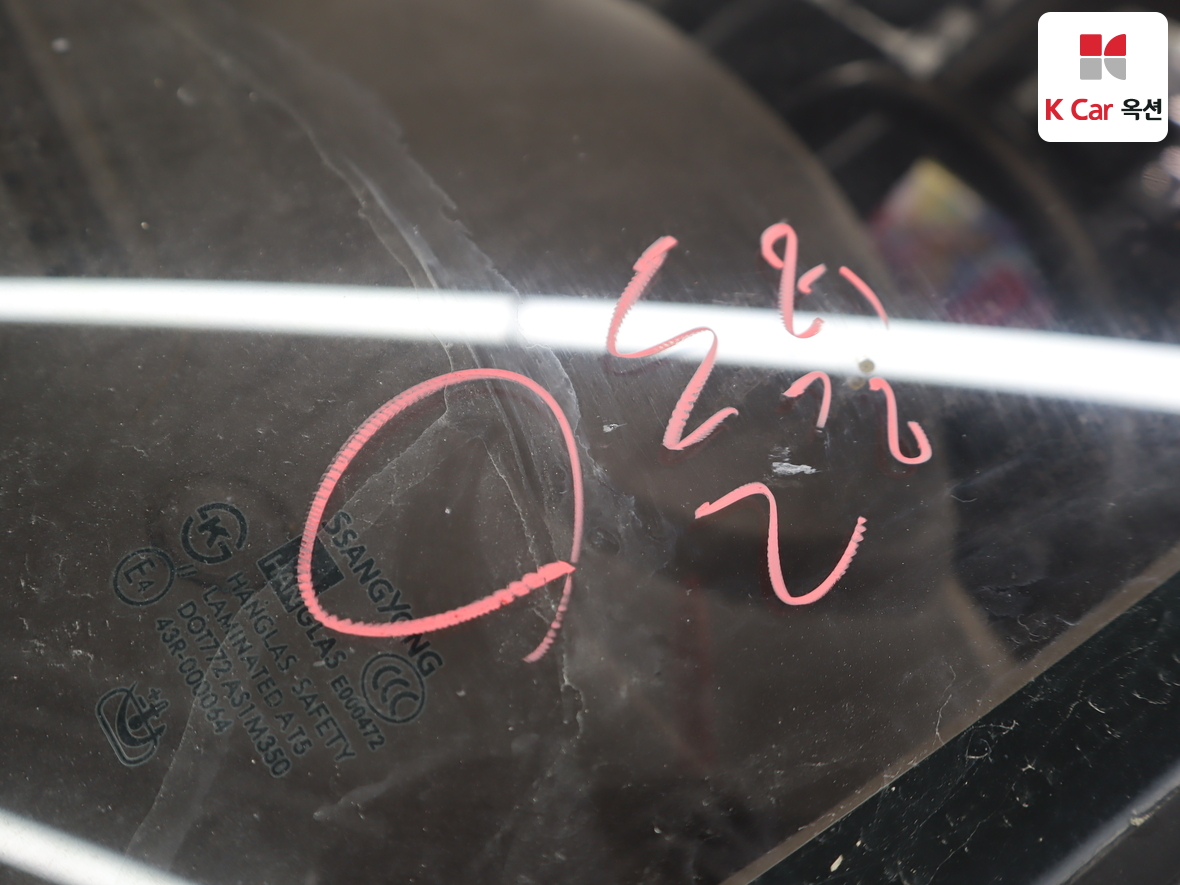 سانج يونج كوراندو سبورت 2013 - صورة 37