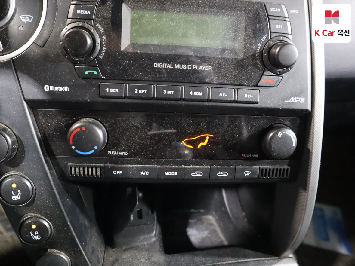 سانج يونج كوراندو سبورت 2013 - صورة 16