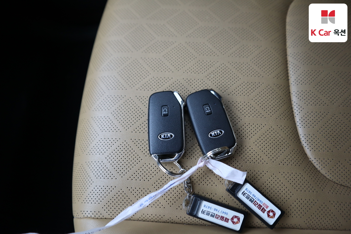 Kia Carnival 2021 - Image 17