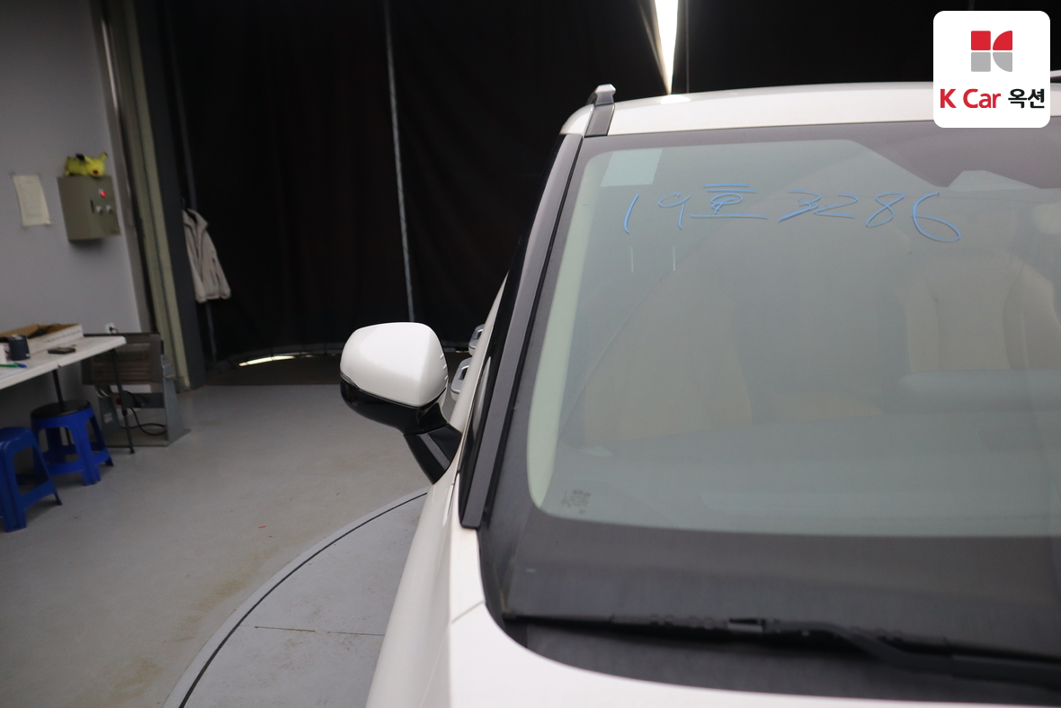 Kia Carnival 2021 - Image 32