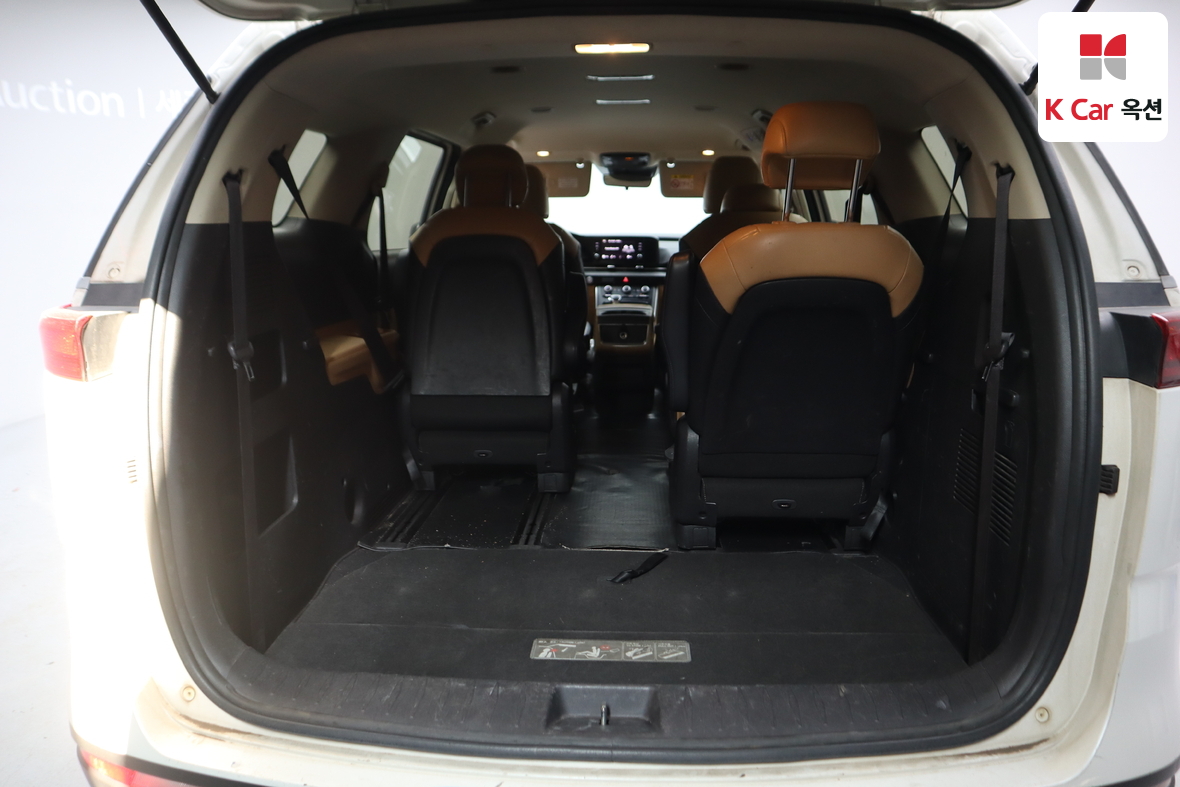 Kia Carnival 2021 - Image 24