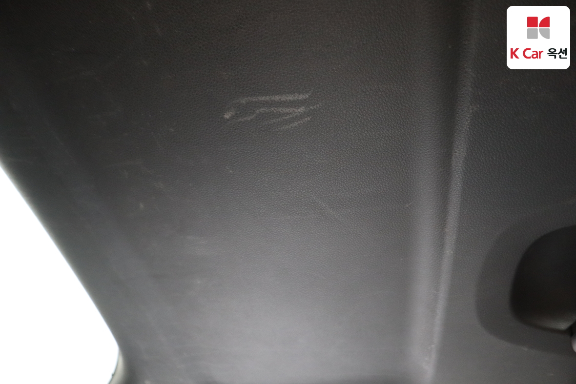 Kia Carnival 2021 - Image 25