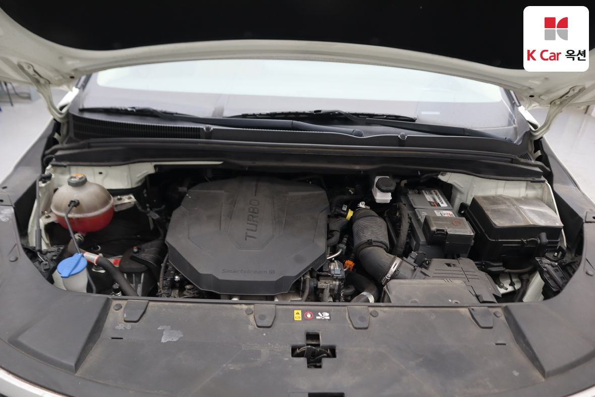 Kia Carnival 2021 - Image 31