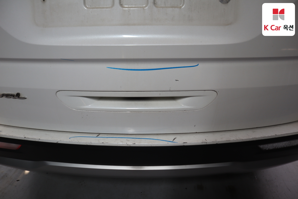 Kia Carnival 2021 - Image 40