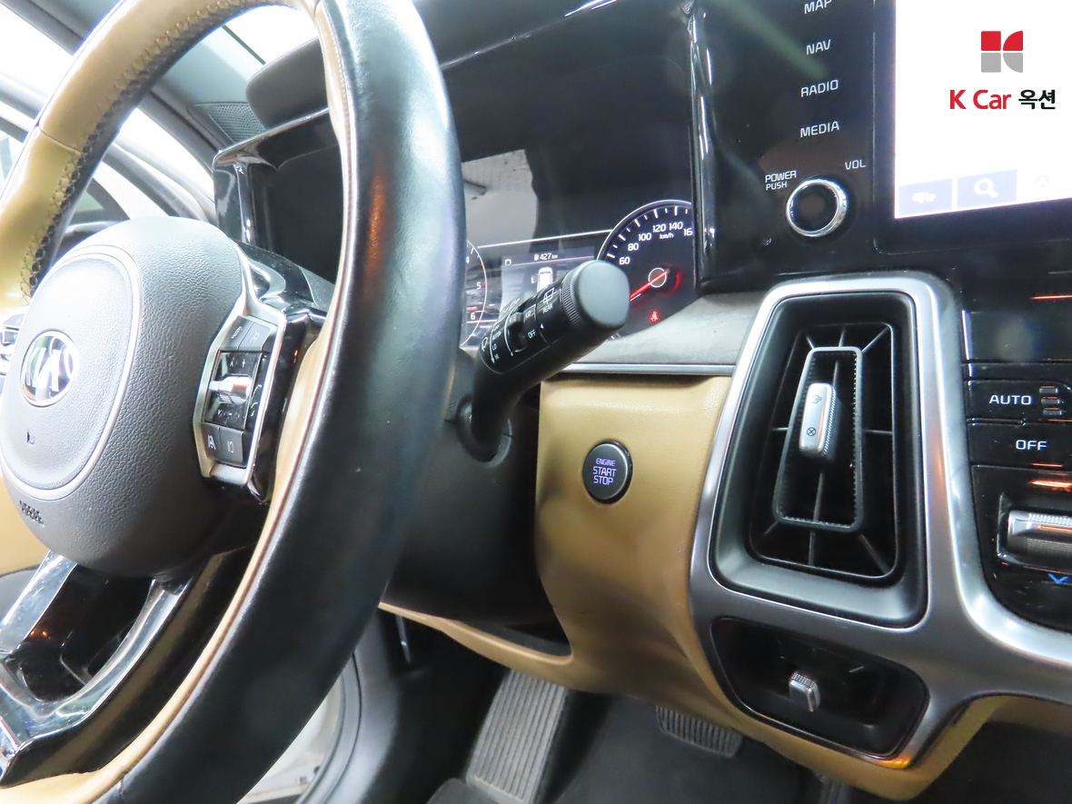 Kia Sorento 2021 - Image 11