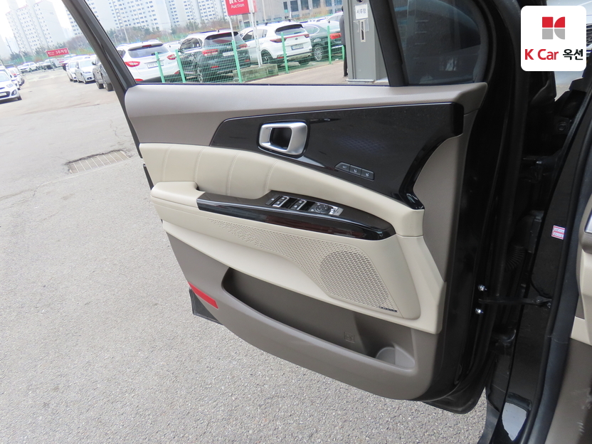 كيا - كارنفال - Image 8