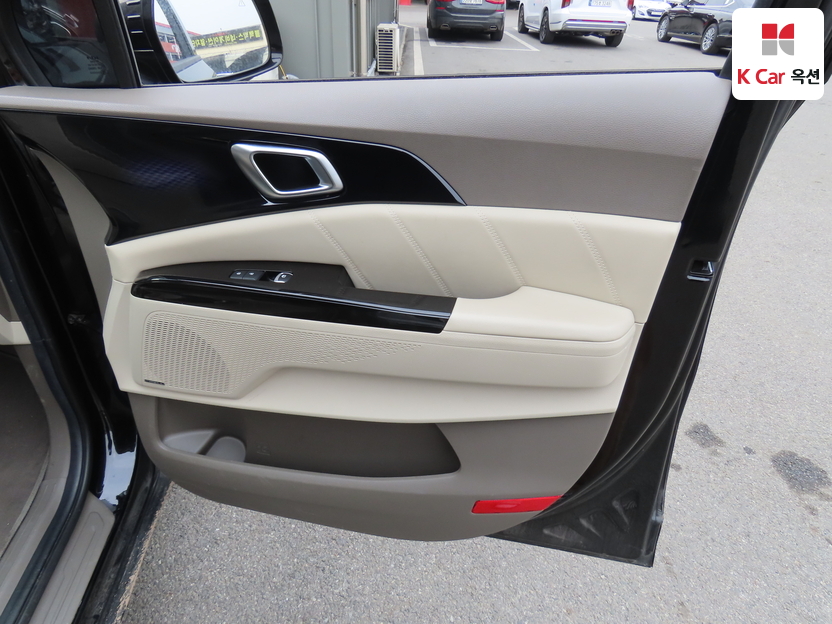 كيا - كارنفال - Image 27