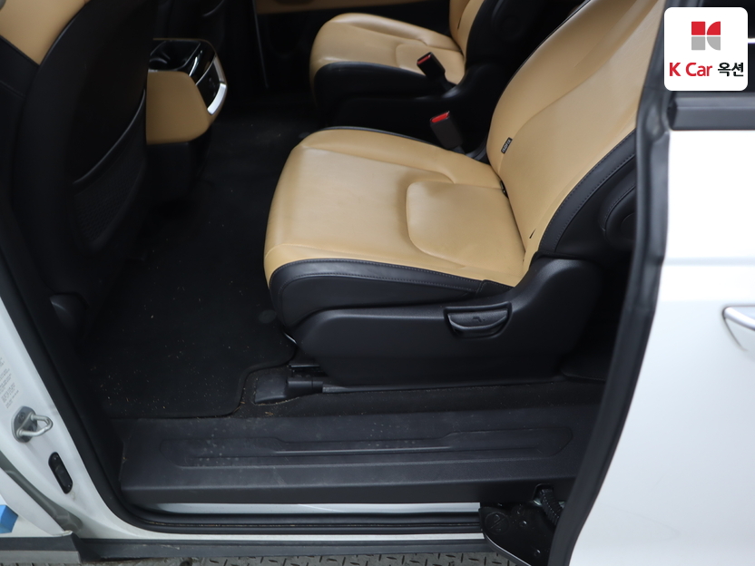 كيا - كارنفال - Image 23