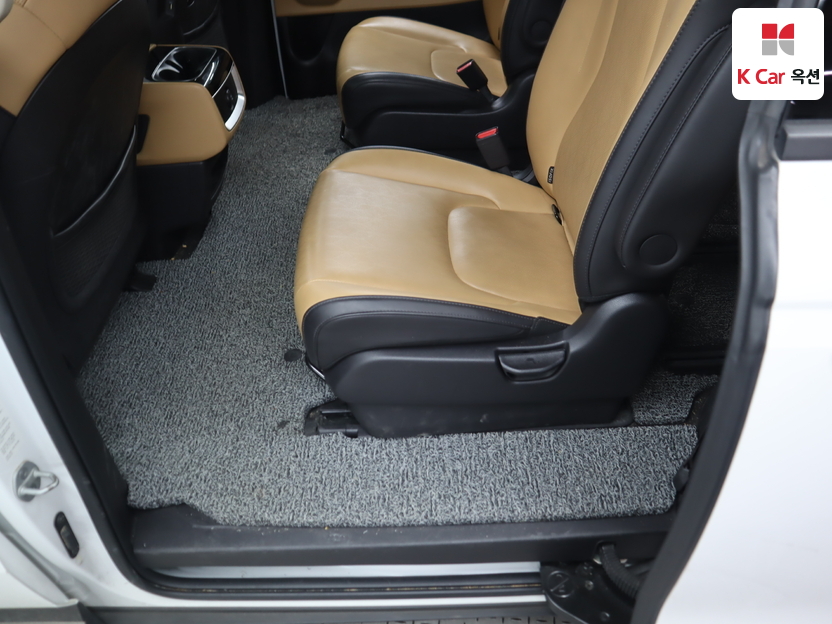 كيا - كارنفال - Image 24