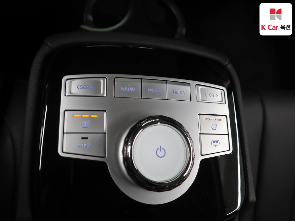 Genesis G80 2024 - Image 24