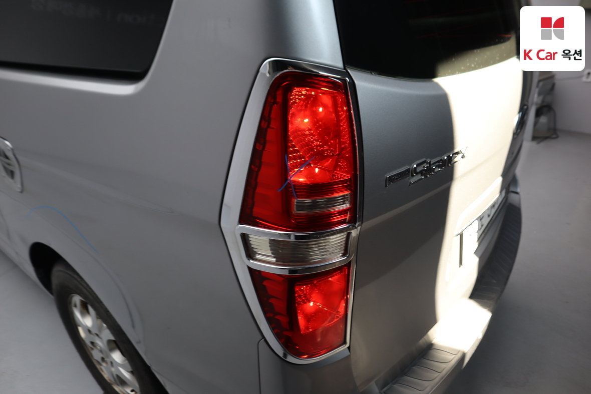 Hyundai Grand Starex 2011 - Image 34