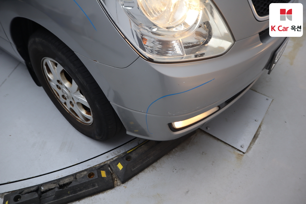 Hyundai Grand Starex 2011 - Image 41