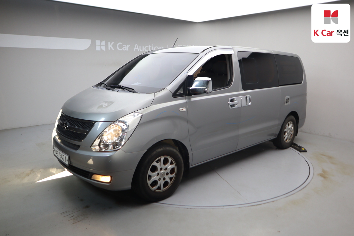Hyundai Grand Starex 2011 - Image 1