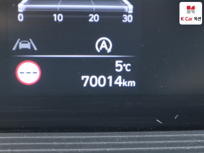 هيونداي - ستاريا - Image 4