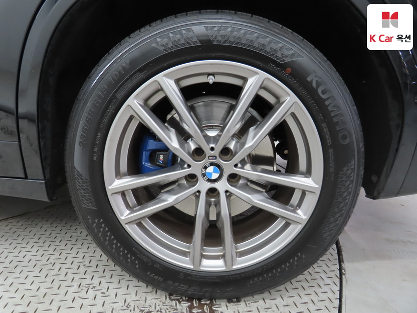 BMW - X3 - Image 46