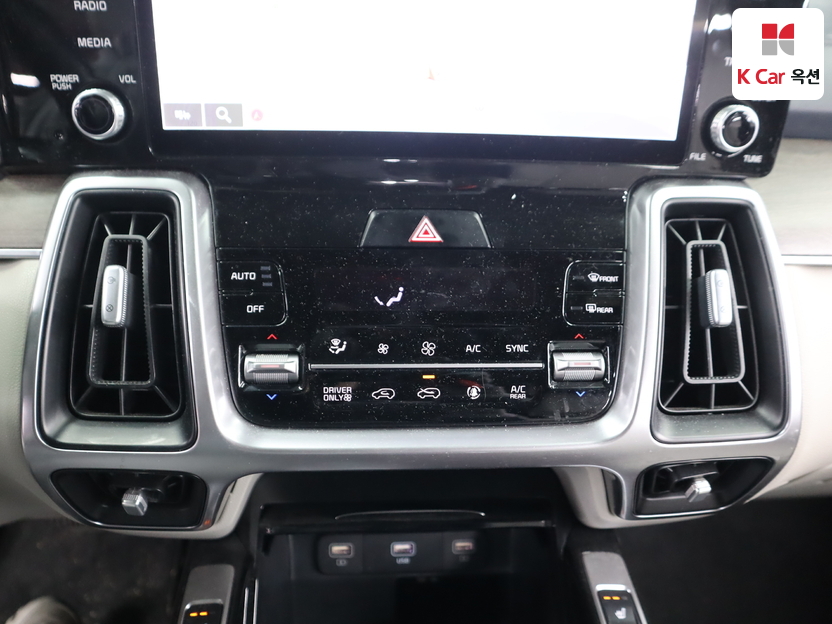 كيا - سورينتو - Image 16