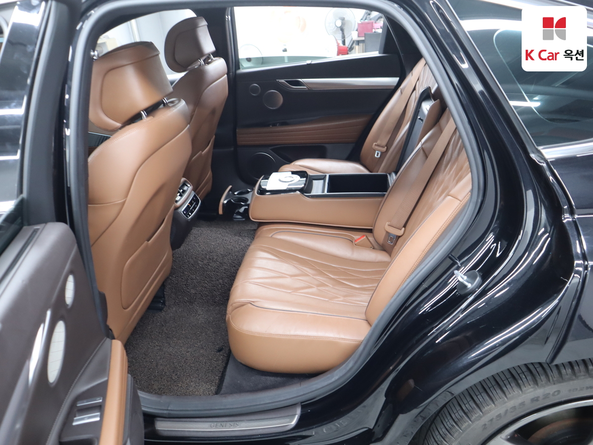 جينيسيس G80 2021 - صورة 25