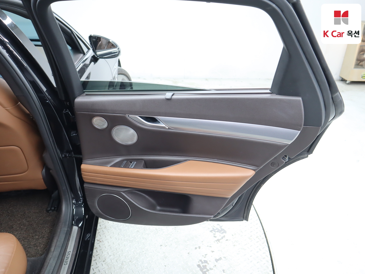 جينيسيس G80 2021 - صورة 31