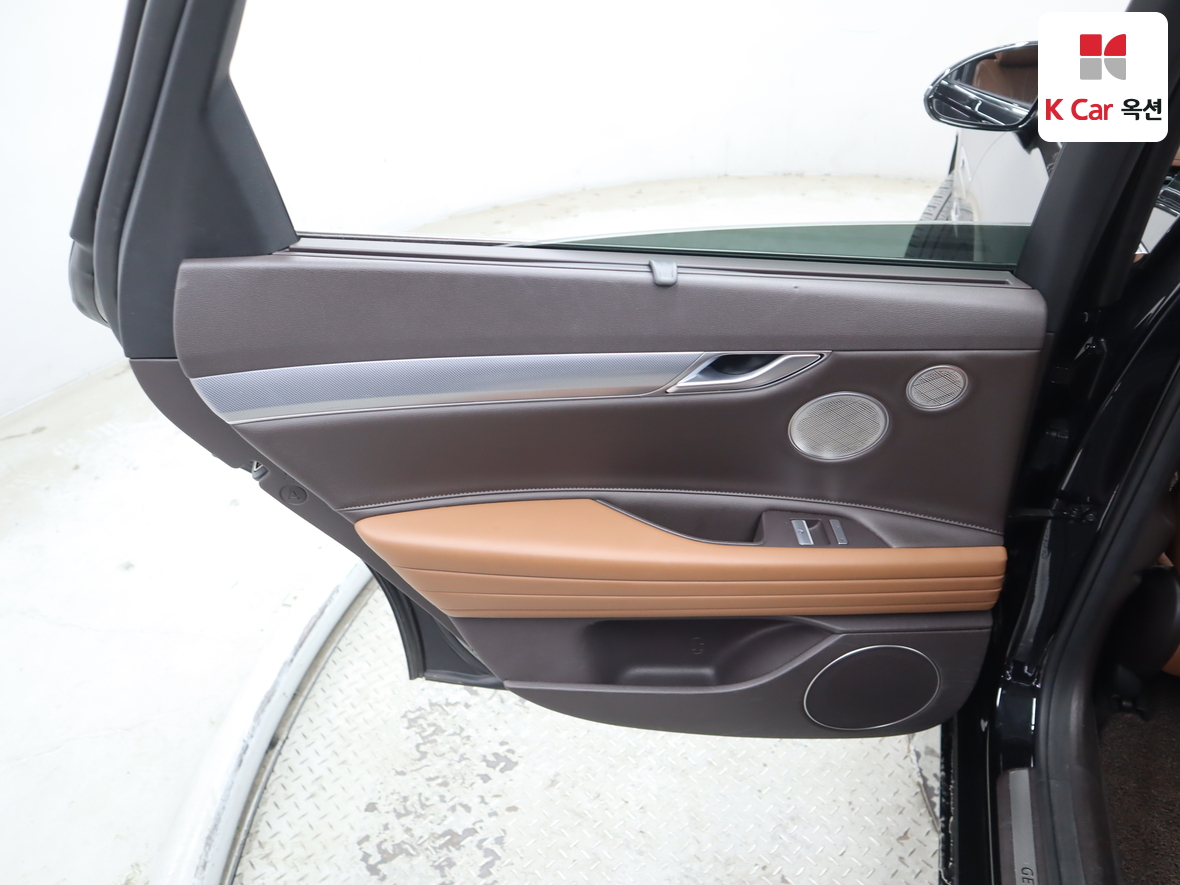 جينيسيس G80 2021 - صورة 24