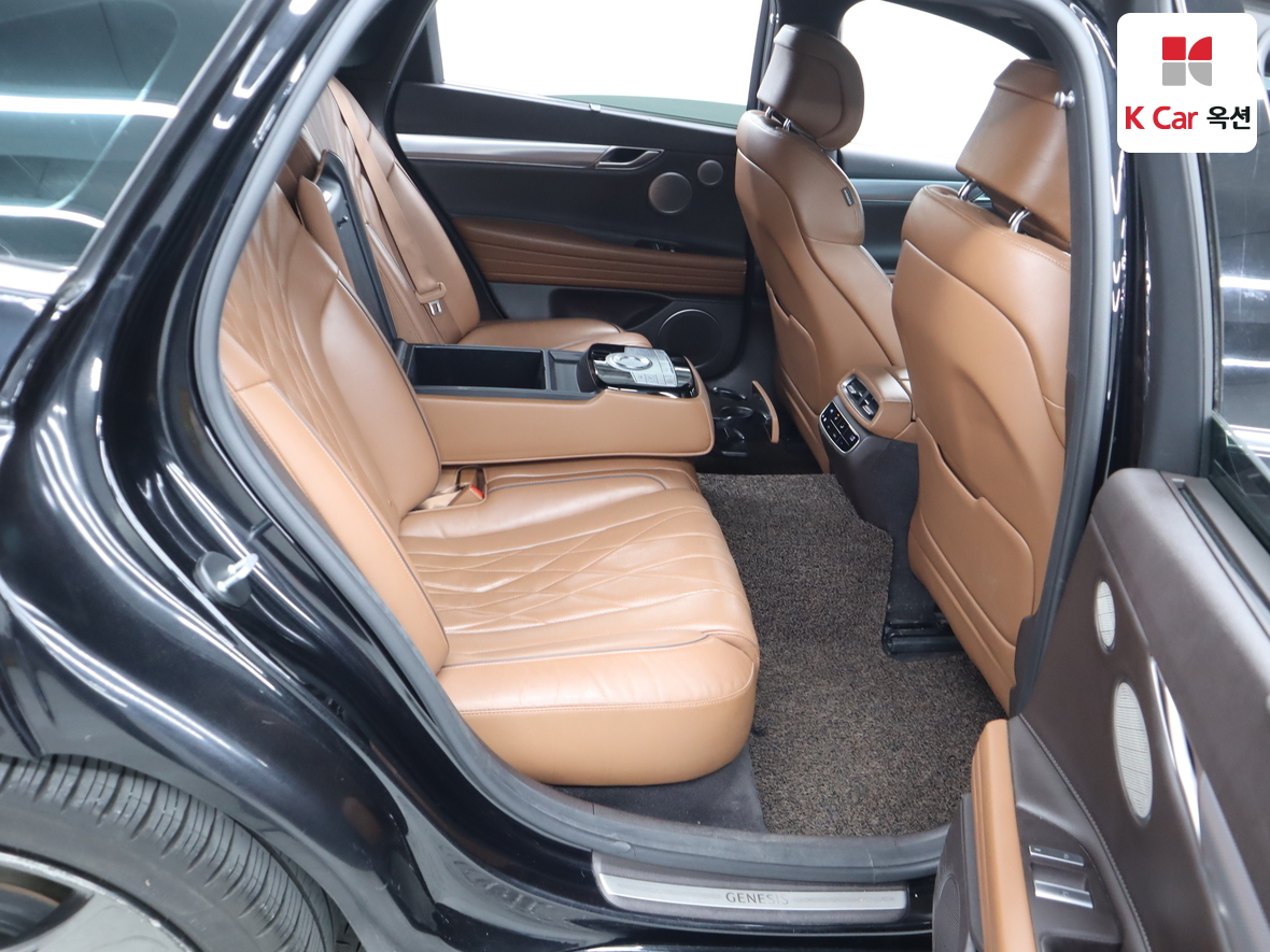 جينيسيس G80 2021 - صورة 32