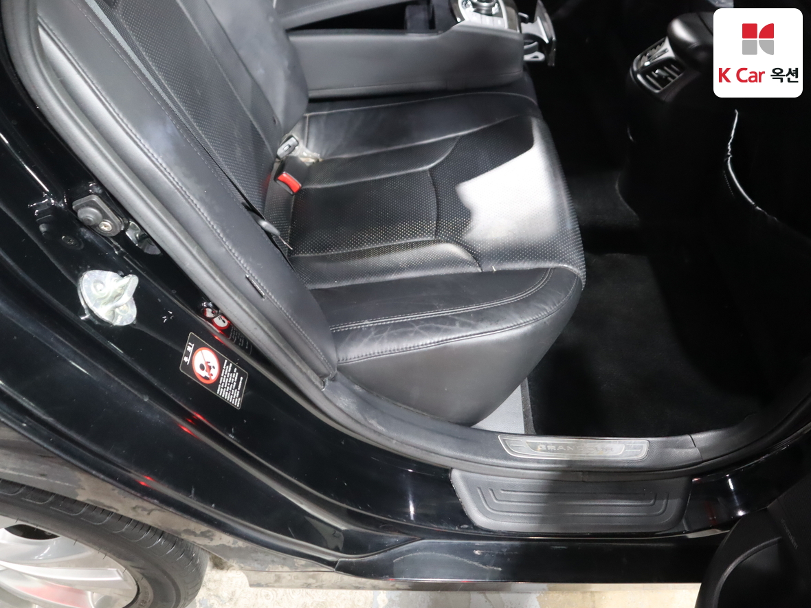 هيونداي أزيرا 2011 - صورة 29