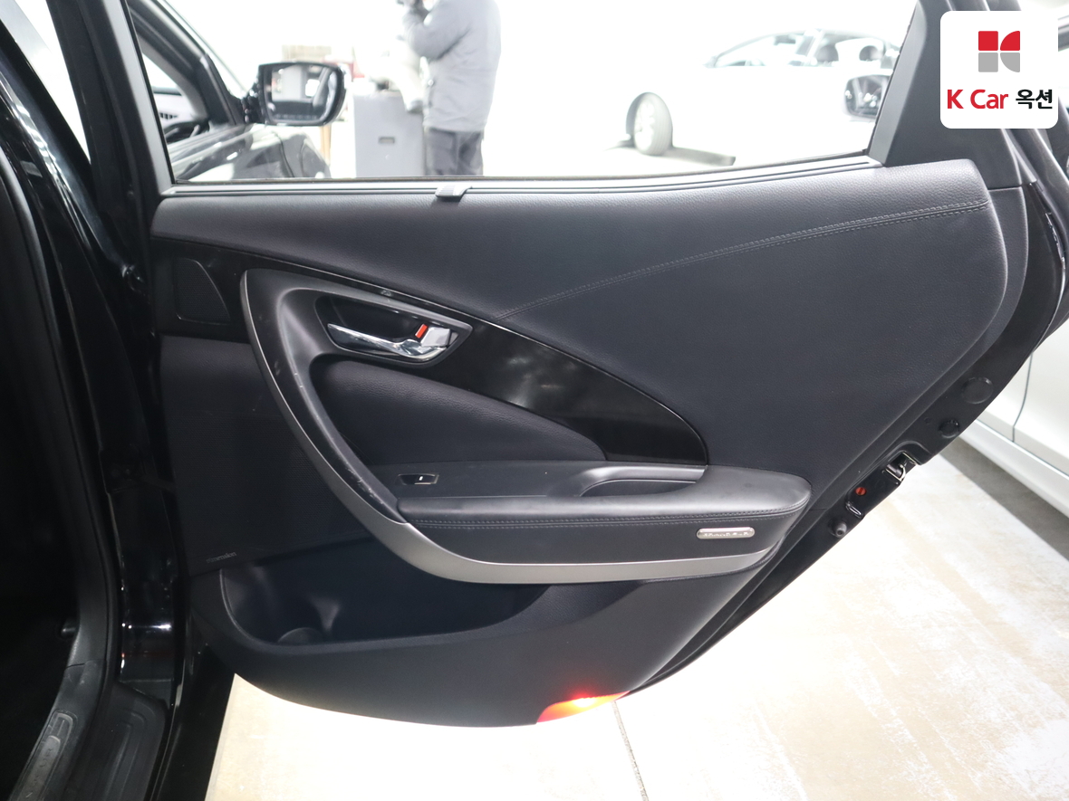 هيونداي أزيرا 2011 - صورة 28