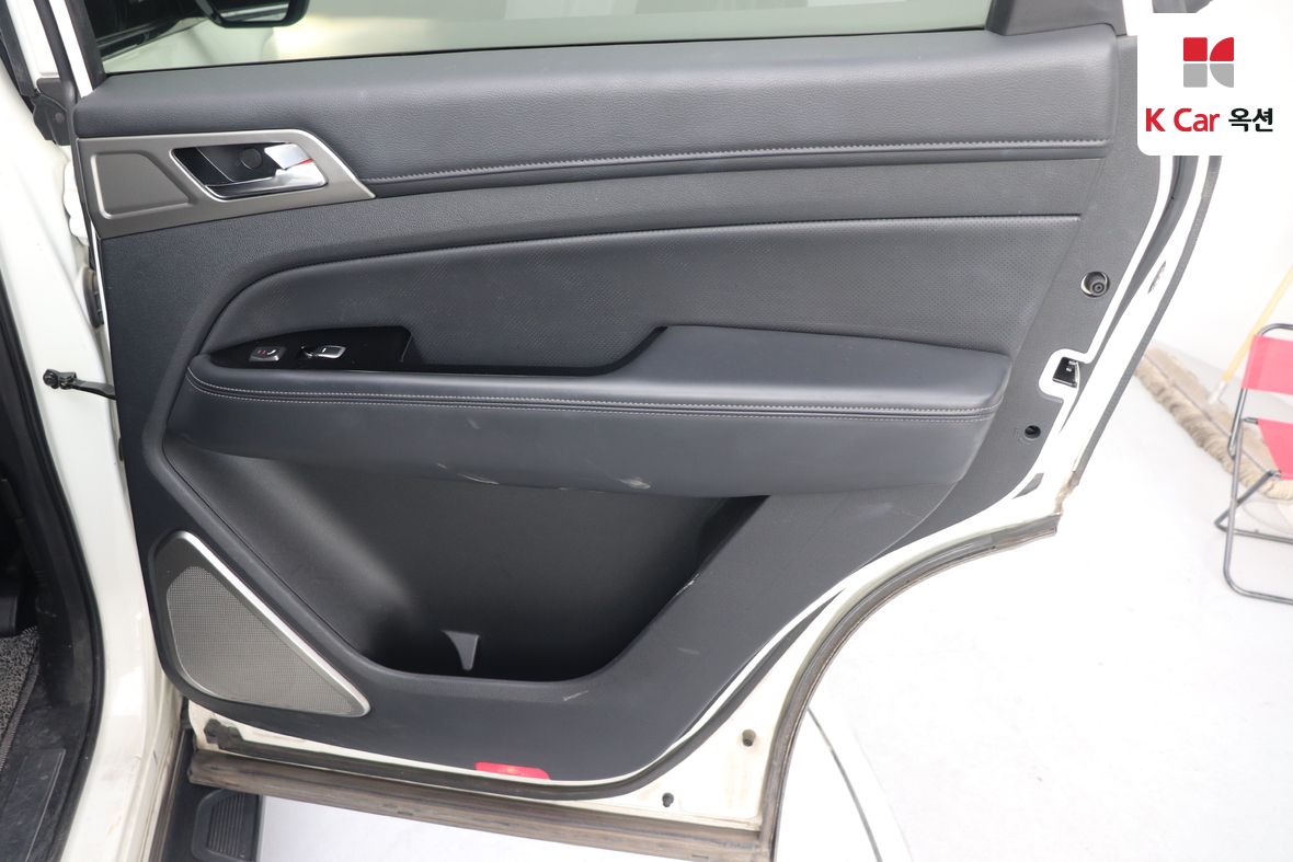 KG Mobility Rexton - 28