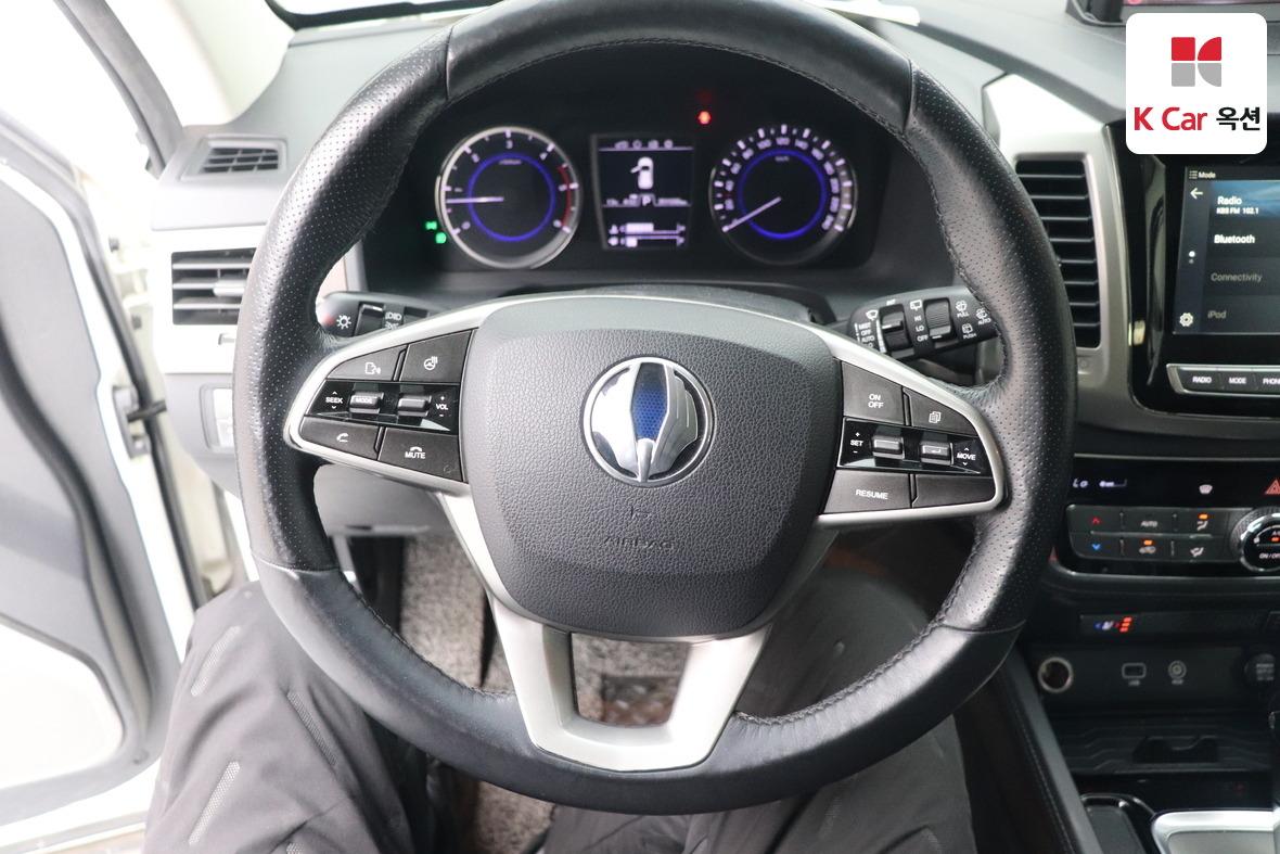 KG Mobility Rexton - 10