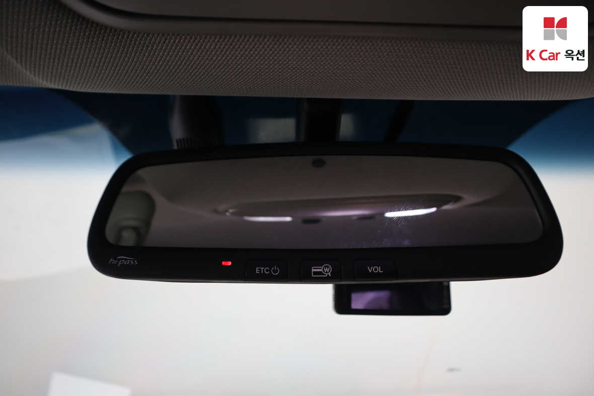Kia New Carnival 2016 - Image 12
