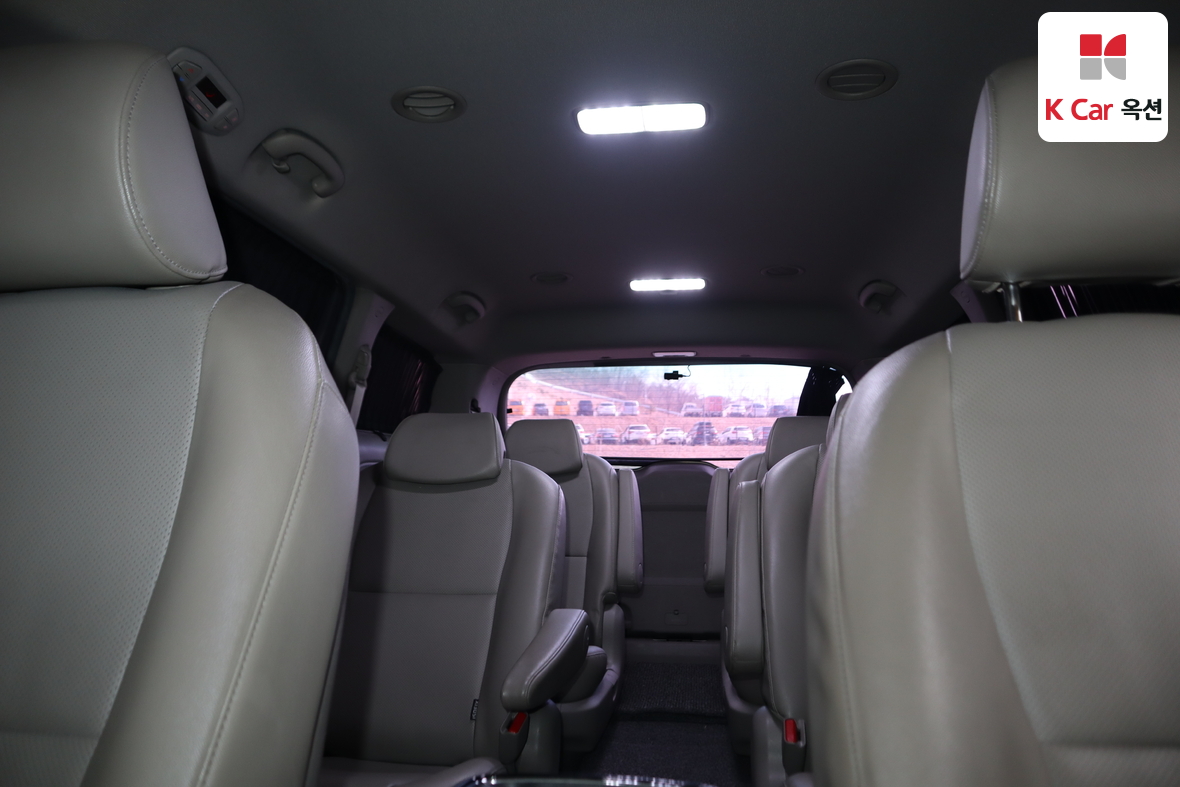 Kia New Carnival 2016 - Image 18