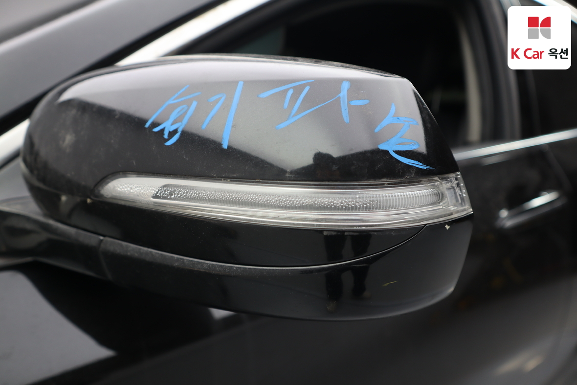 Genesis G80 2019 - Image 38