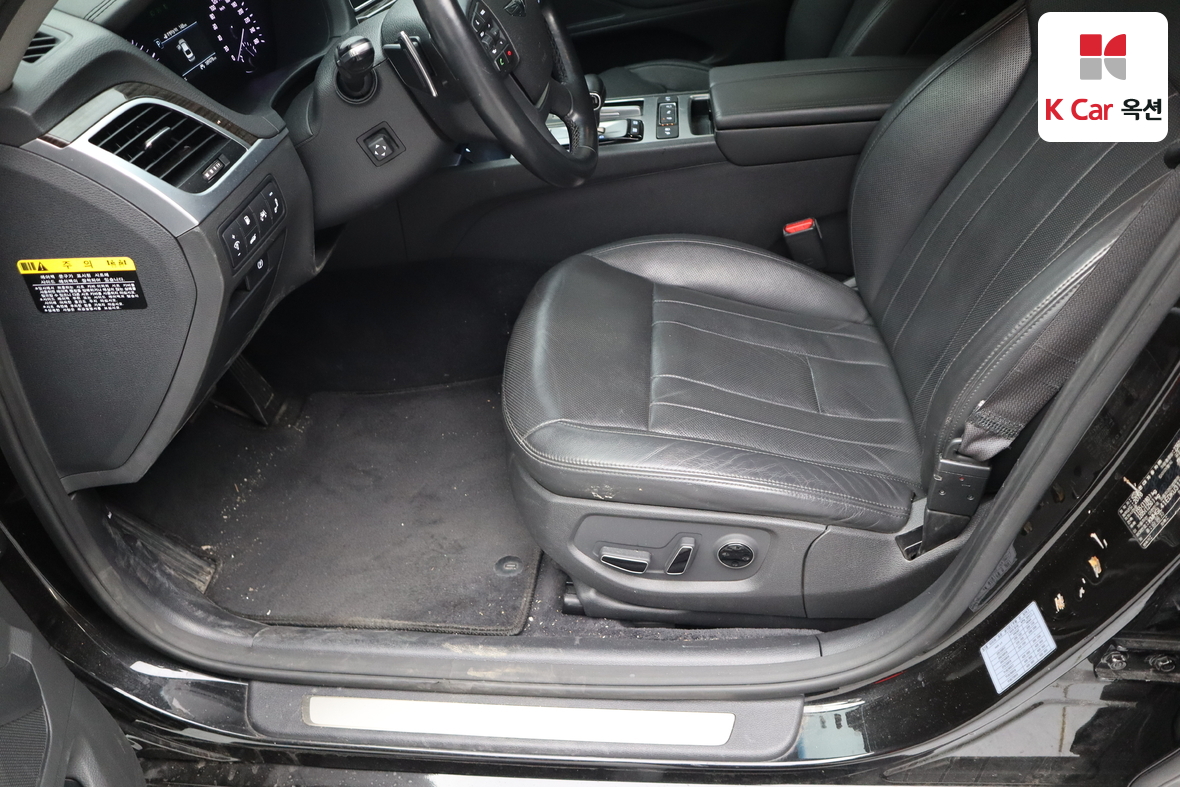 Genesis G80 2019 - Image 19