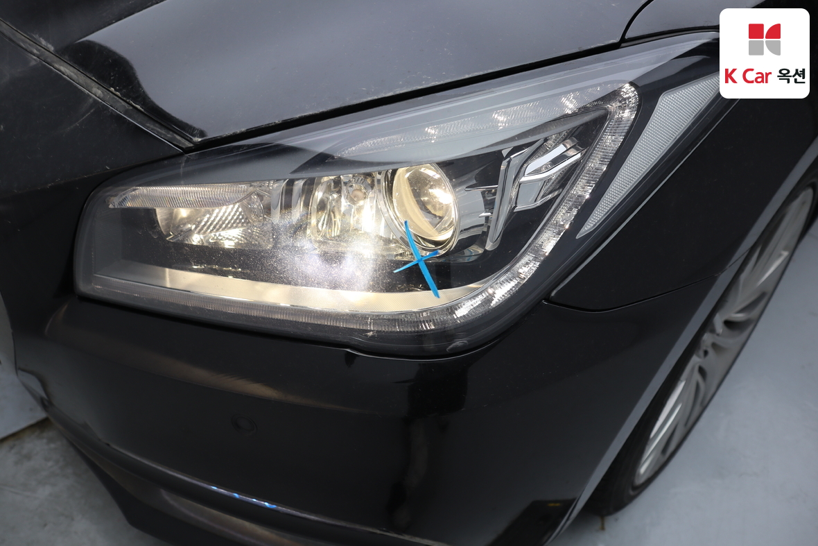 Genesis G80 2019 - Image 36