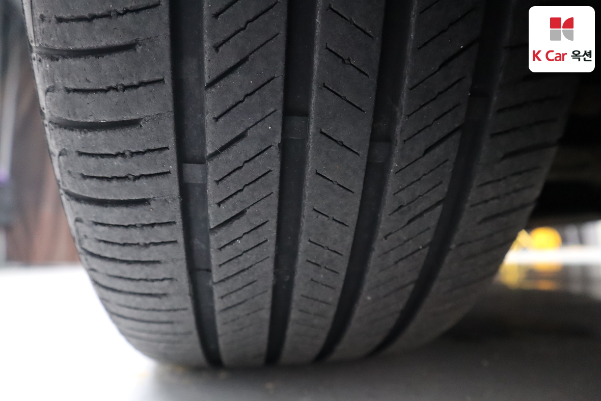 Genesis G80 2019 - Image 32