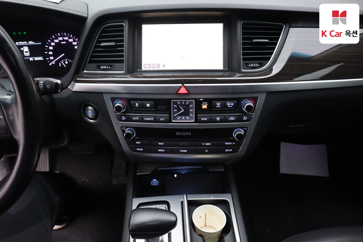 Genesis G80 2019 - Image 6