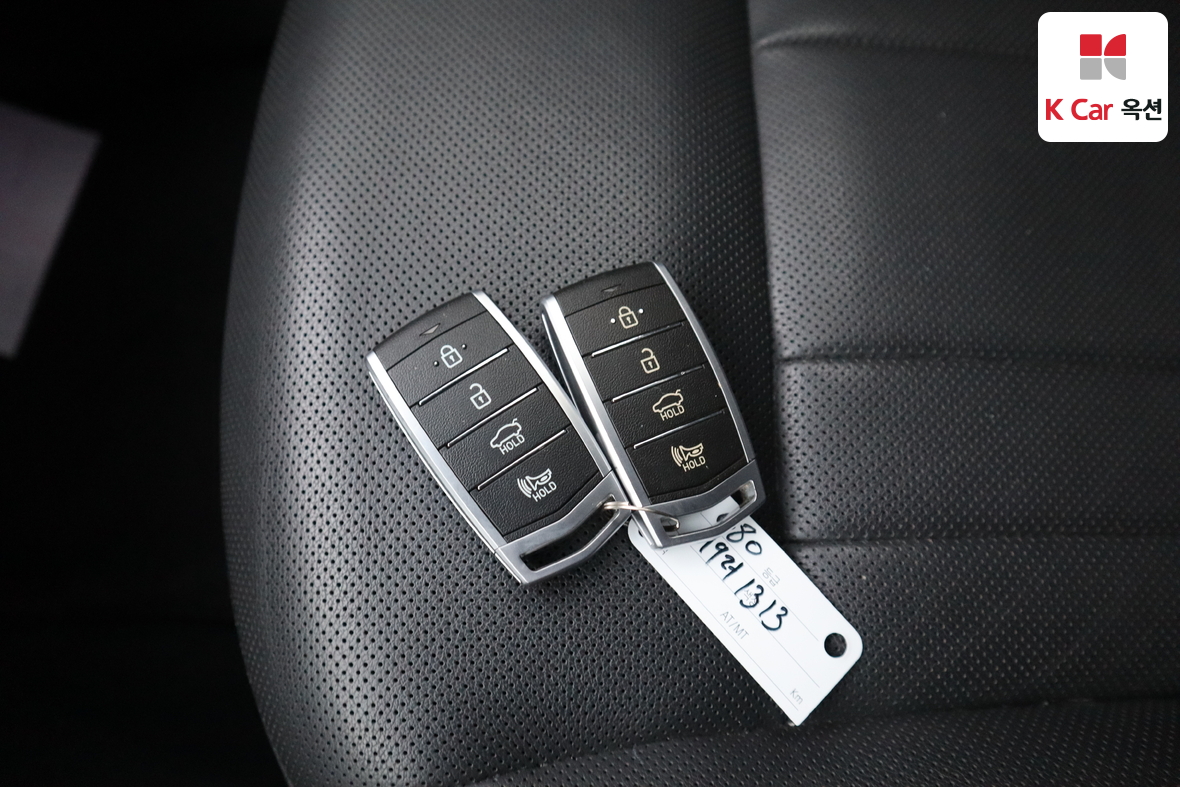 Genesis G80 2019 - Image 16