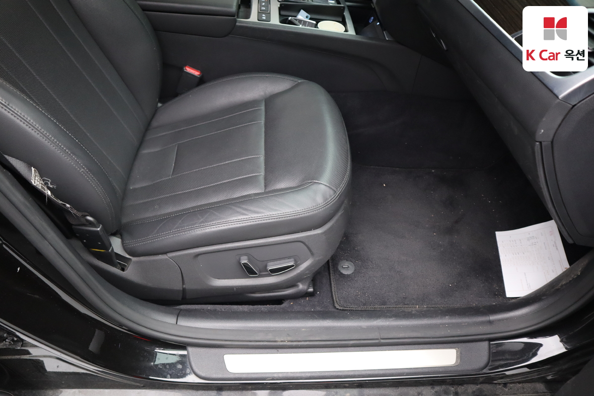 Genesis G80 2019 - Image 29