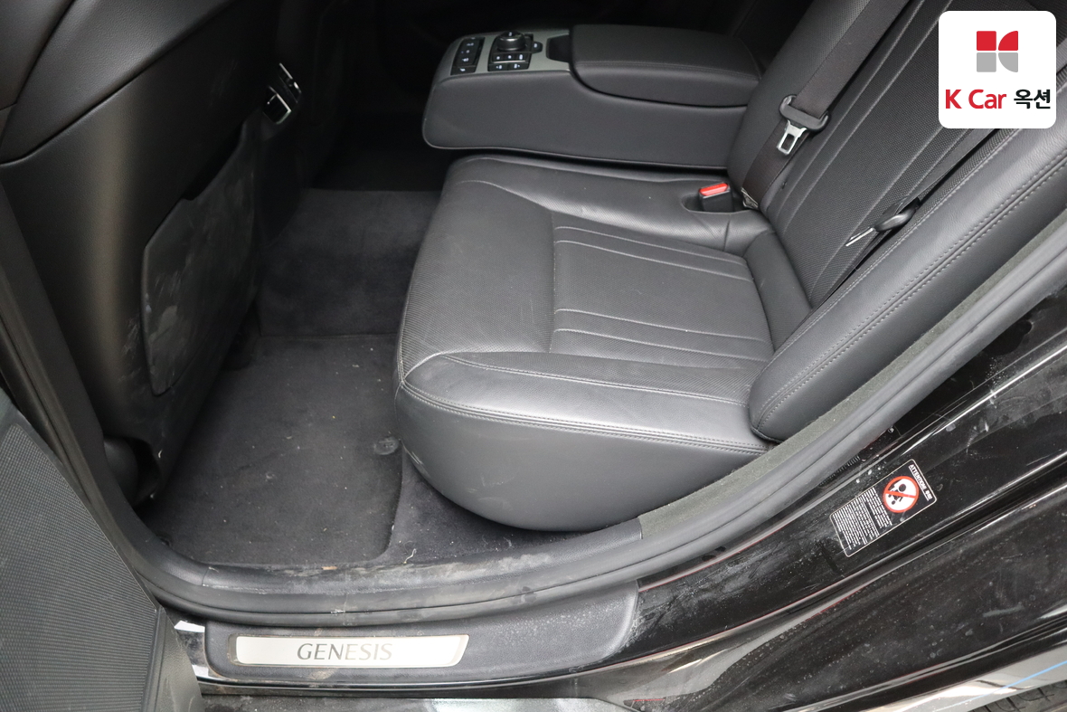 Genesis G80 2019 - Image 22