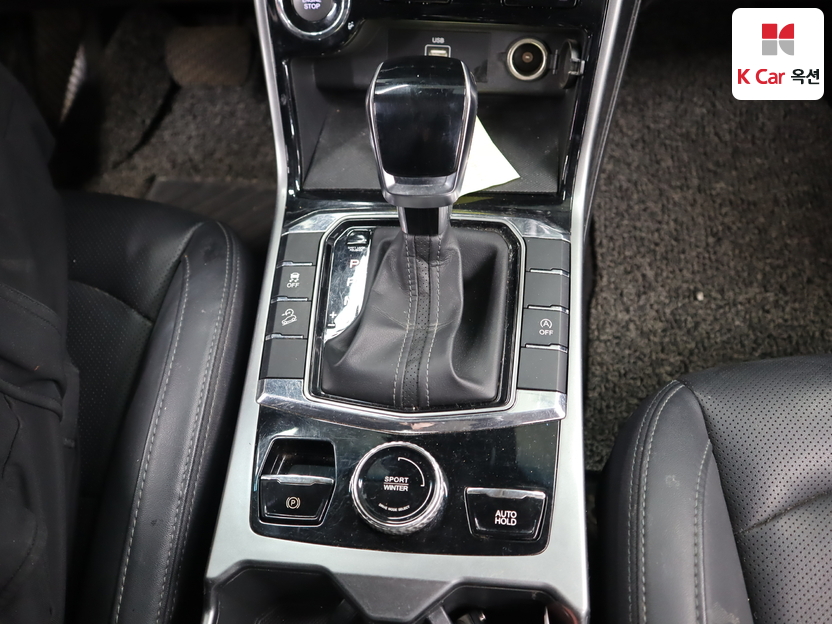 سانغ يونغ - كوراندو - Image 16