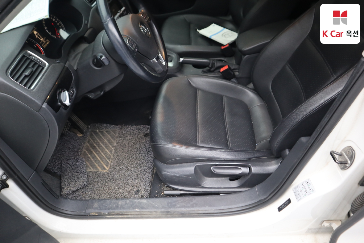Volkswagen Jetta 2014 - Image 20