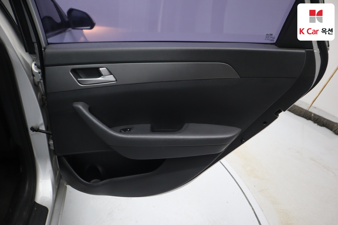 Hyundai Sonata 2015 - Image 25