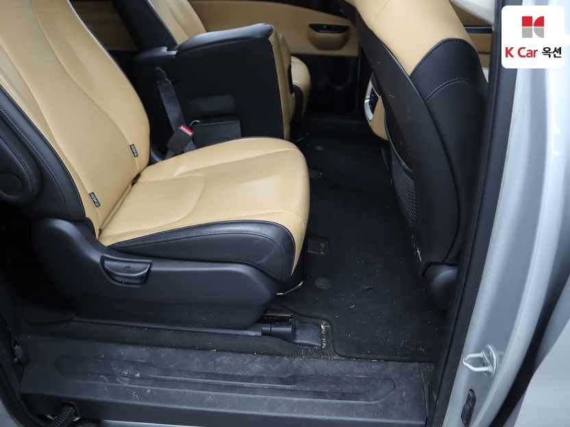 كيا - كارنفال - Image 26